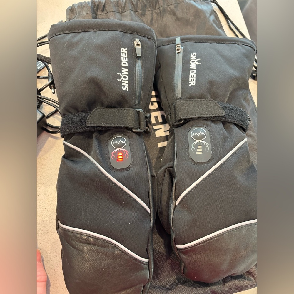 Black Heated Mittens womens S